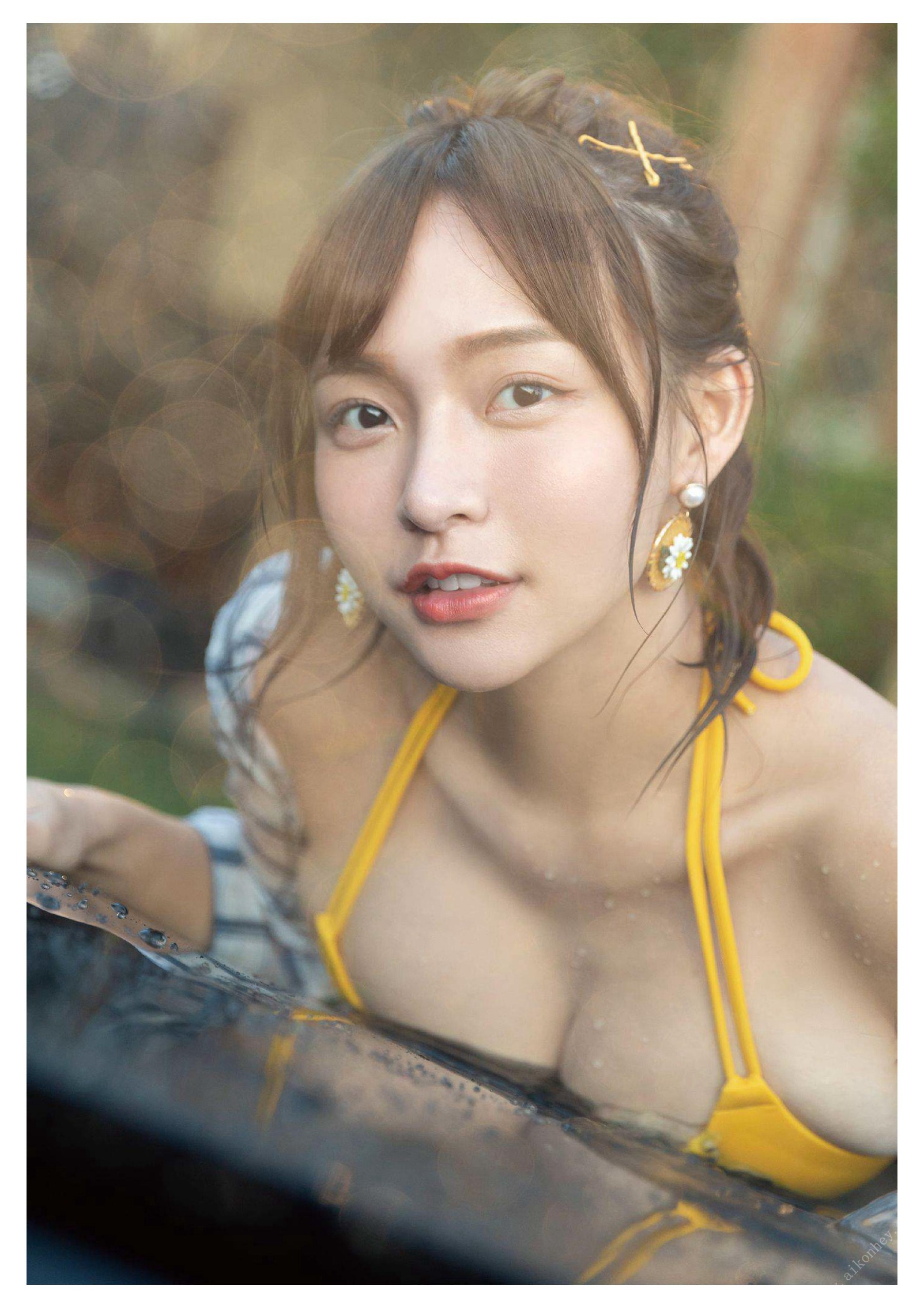 【画像56枚】可愛すぎる台湾アイドル、リン・シャンのEカップ水着画像01