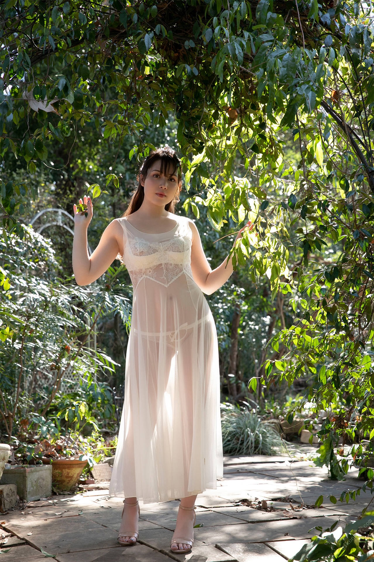 ミッシェル愛美のGカップエロ画像176枚！“令和の黒船”の衝撃露出！