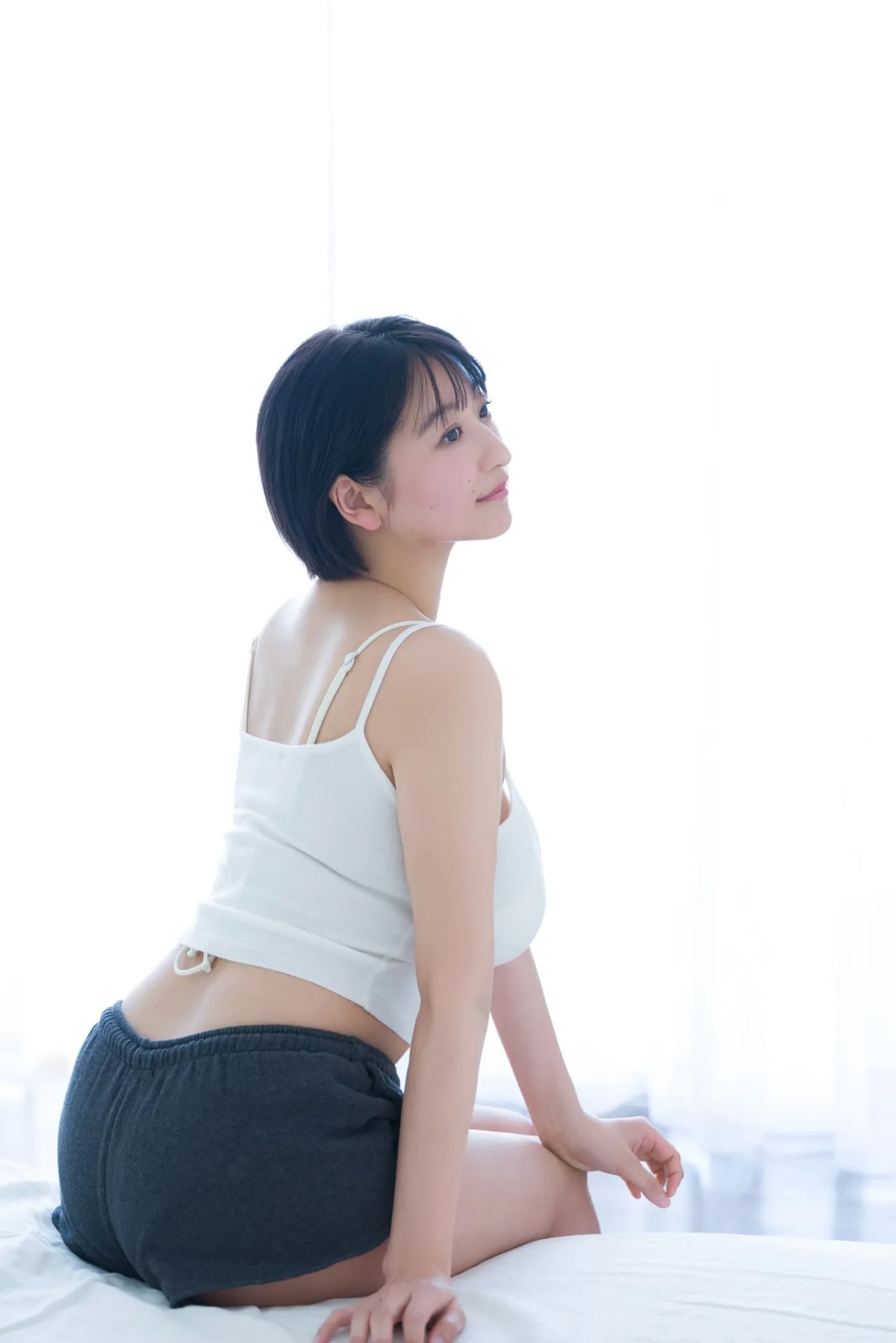 榎原依那の推定Iカップエロ画像140枚！一度見たら忘れない超絶ボディ