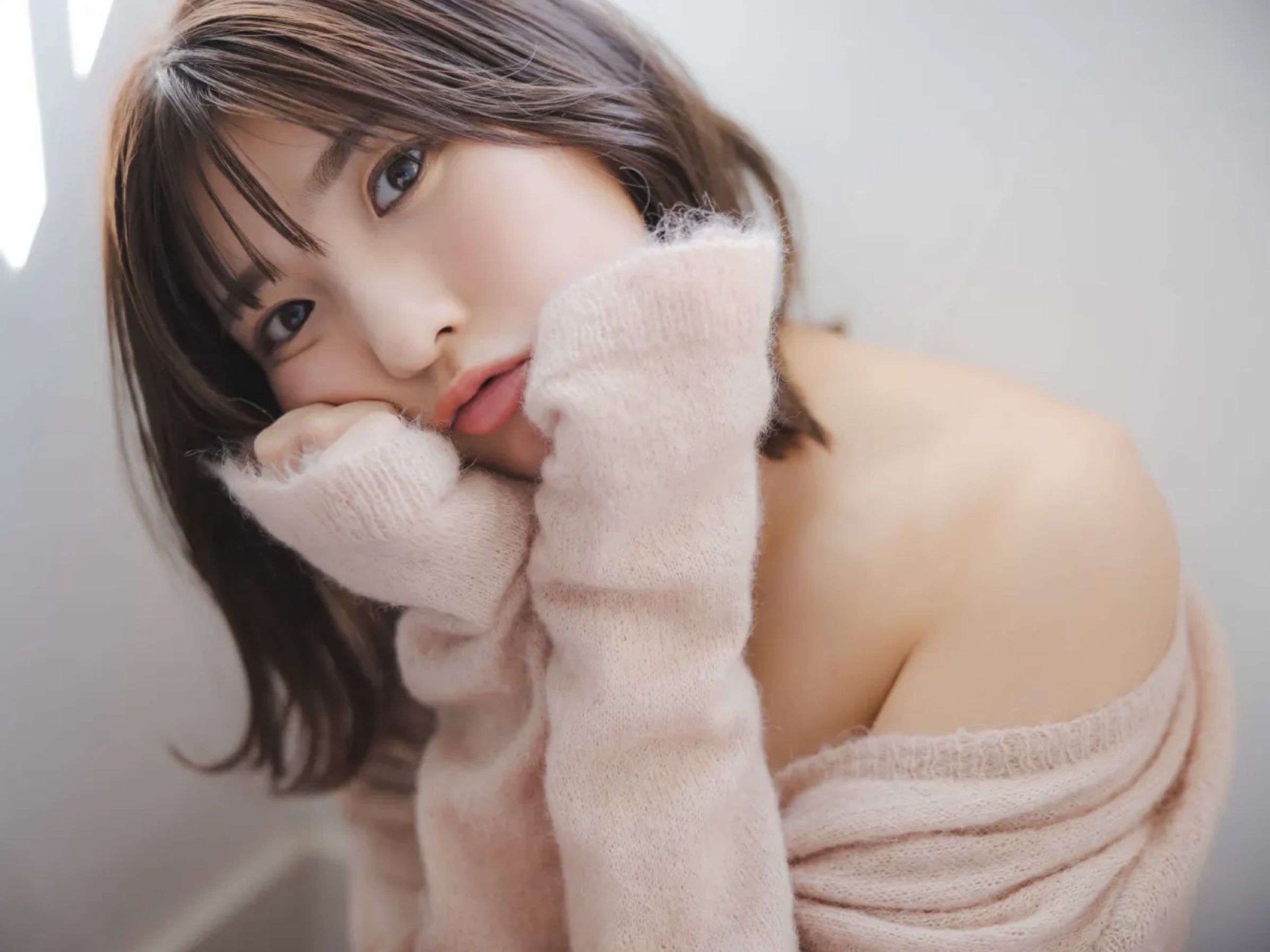 三田悠貴のGカップエロ画像176枚！グラビア界イチのふんわり“軟乳”！
