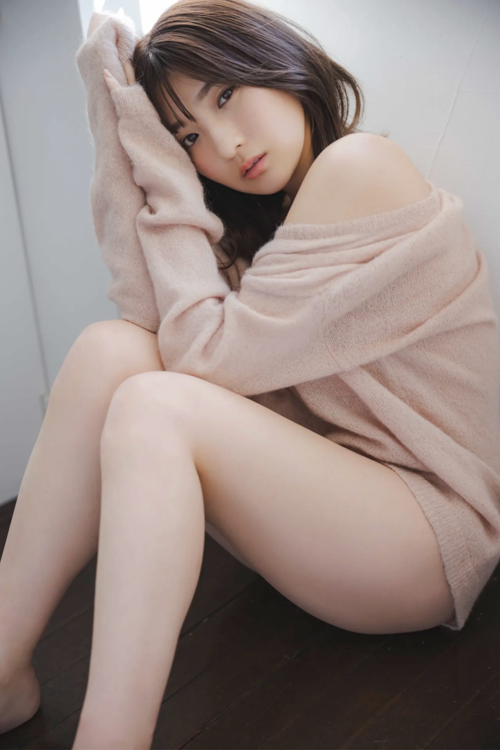 三田悠貴のGカップエロ画像176枚！グラビア界イチのふんわり“軟乳”！