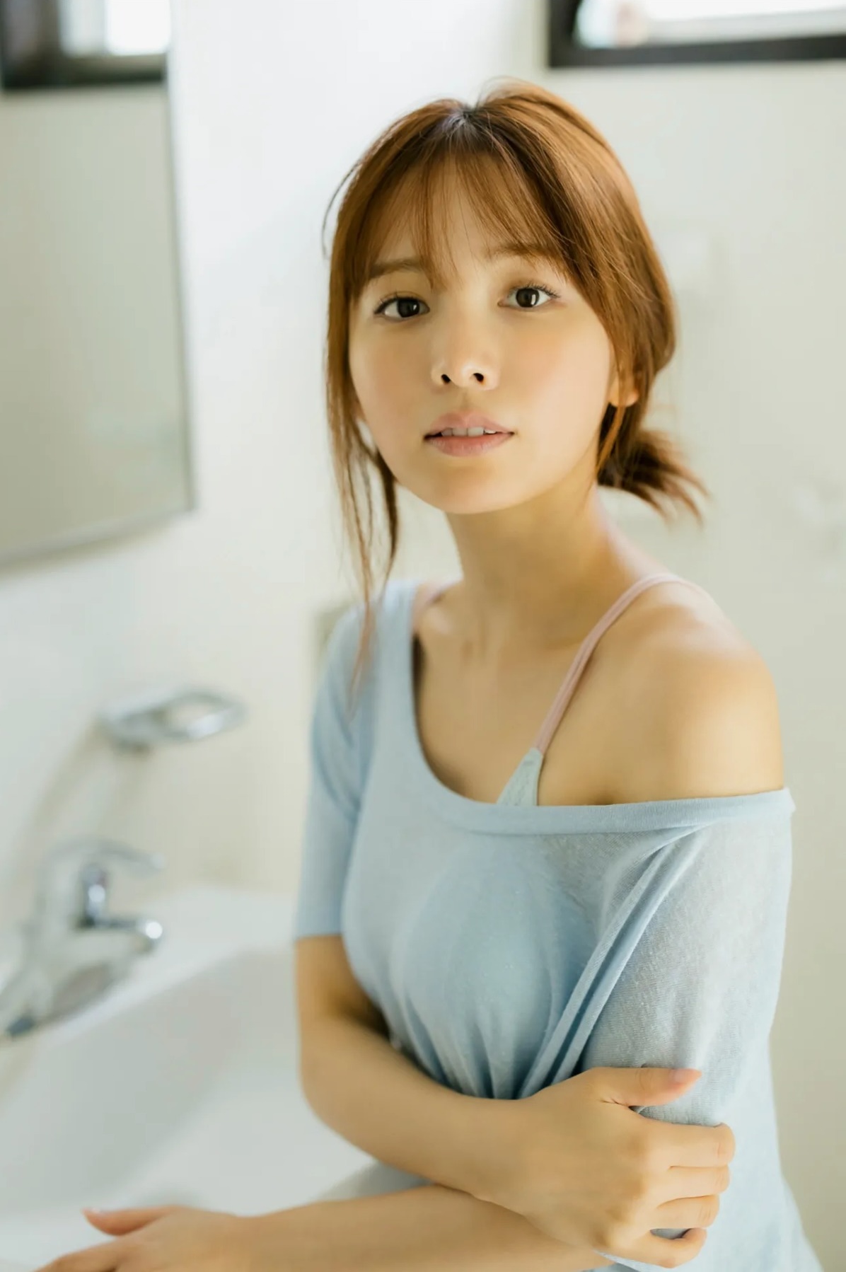 西村歩乃果の推定Cカップエロ画像161枚！元ヘアメイクからアイドルへ！